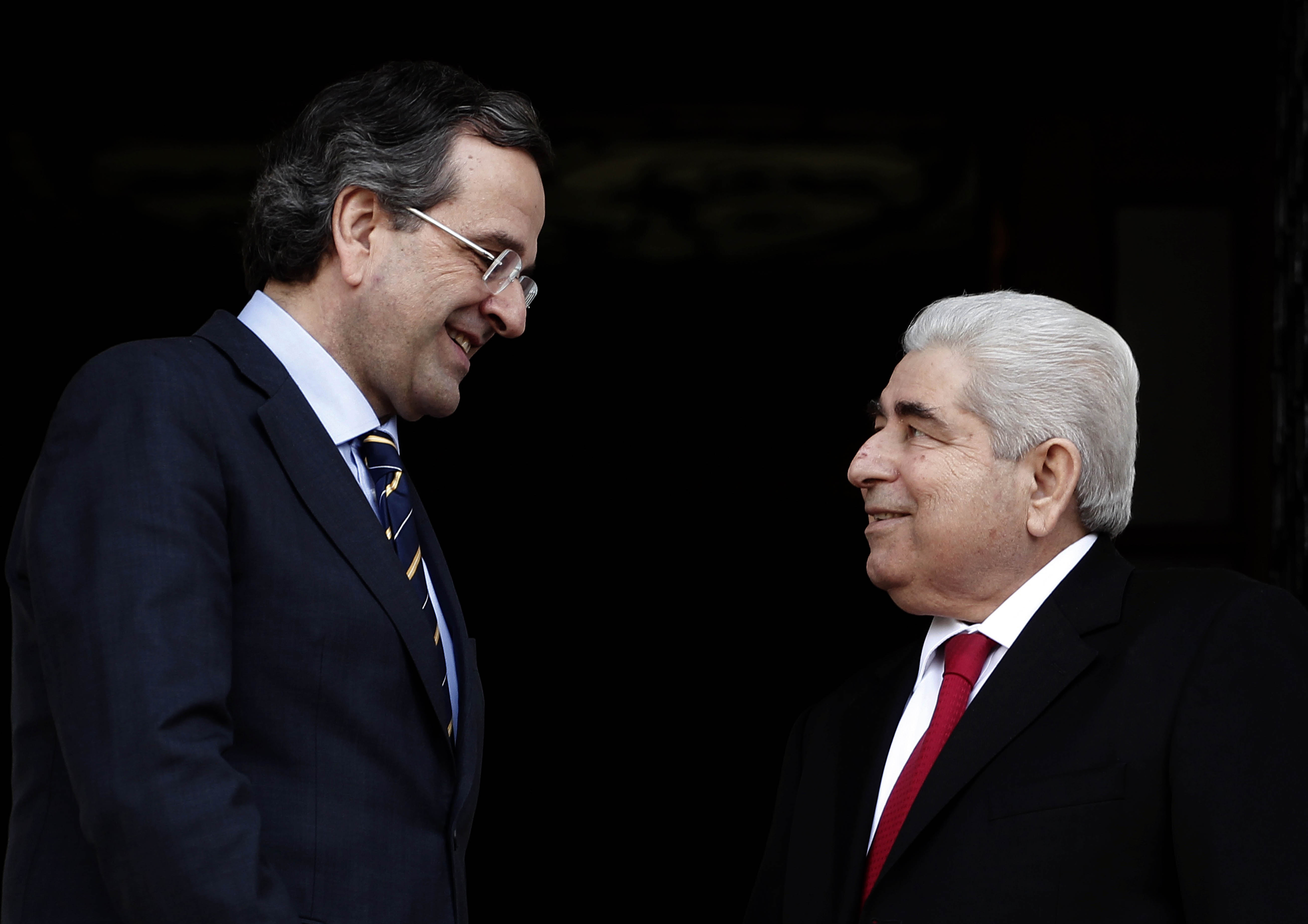 Αποχωρώ πικραμένος, εξομολογήθηκε στην πολιτική ηγεσία ο Δ.Χριστόφιας